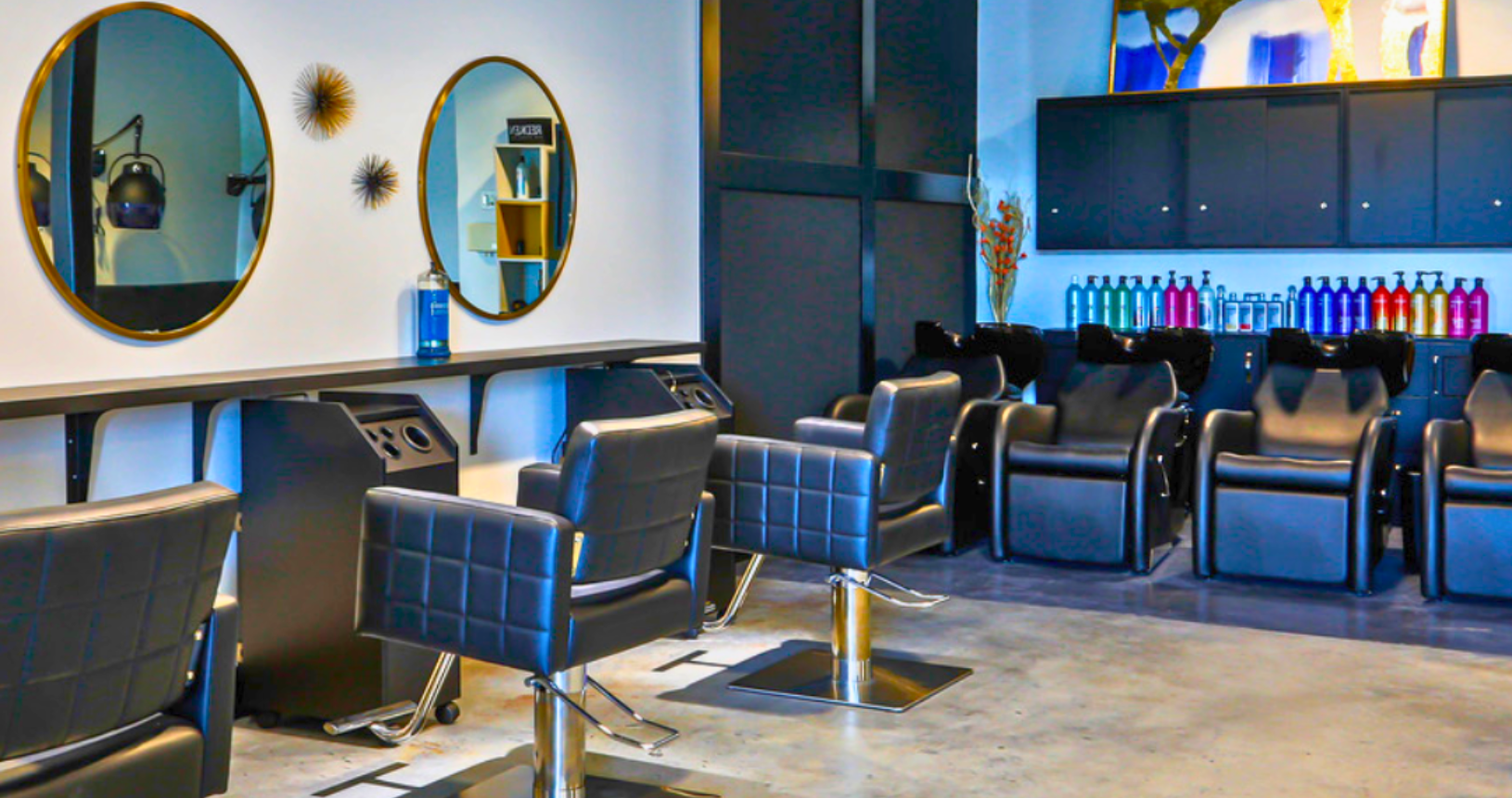 Kaemark Furnished Salon