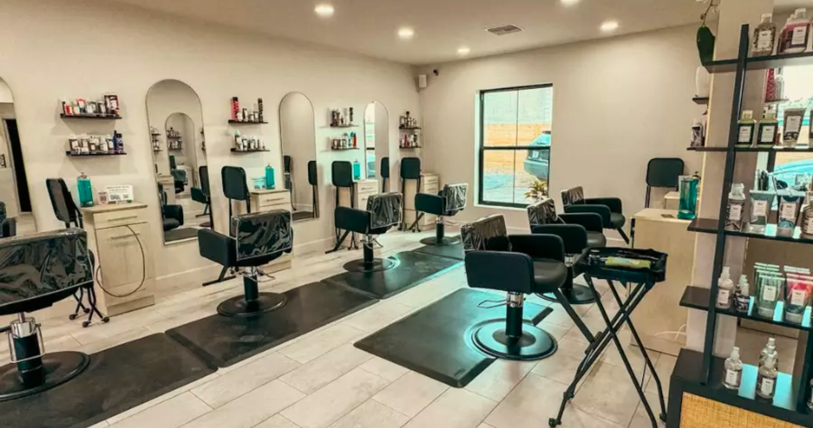 Kaemark Beauty Salon Equipment and Furnishings